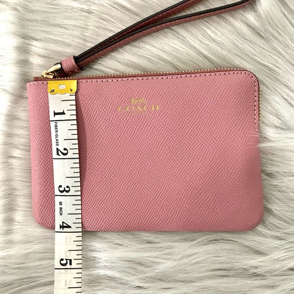 NWT COACH DUSTY MAUVE CROSSGRAIN CORNER ZIP LEATHER WRISTLET - Picture 5 of 6